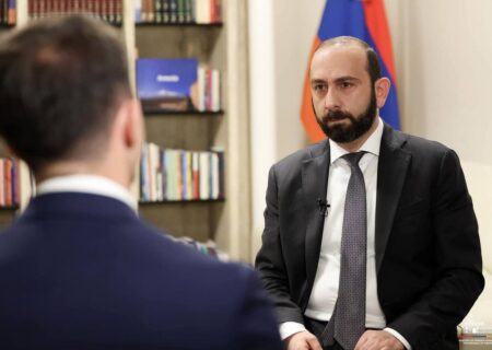 وزیر امور خارجه ارمنستان: رویداد صورت‌گرفته در کاخ سفید تاریخی بود