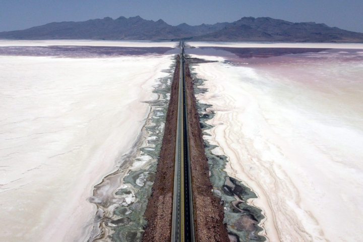 طغیان انواع بیماری ها با خشک شدن دریاچه ارومیه/ فرصت احیا اندک است