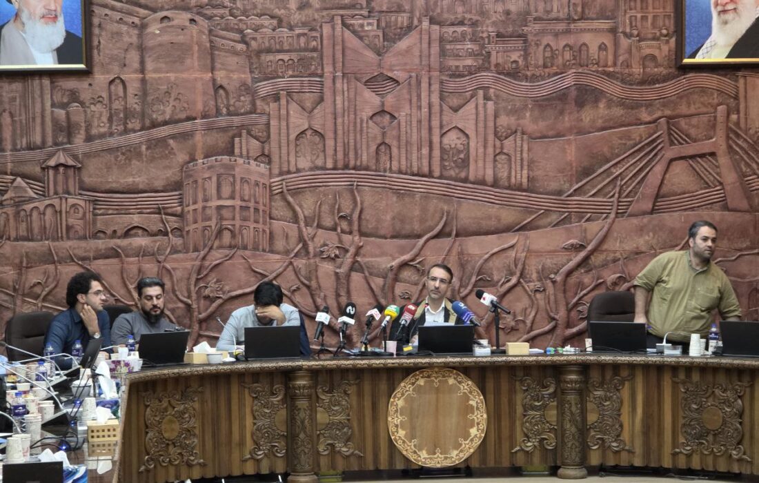 رشیدی: تبریز درگیر پروژه‌های ناتمام؛ زمان آن رسیده که به مردم فکر کنیم