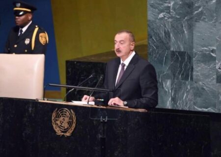 الهام علیئو: دریای خزر به سرعت در حال کوچک شدن است و دلیل اصلی آن تغییرات اقلیمی نیست