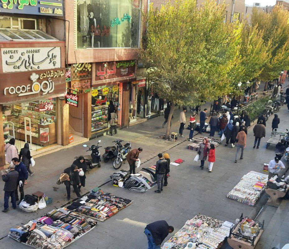 دست‌فروشی گسترده در تبریز؛ نشانه‌ای از ضعف اقتصاد رسمی