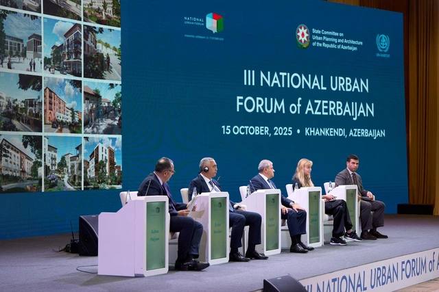 سومین مجمع شهرسازی ملی آذربایجان اولین روز خود را پشت سر گذاشت