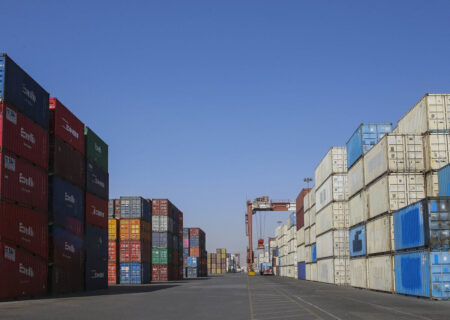 صادرات، پیشران توسعه اقتصادی/ ۸۵۰ میلیون دلار کالا از آذربایجان شرقی صادر شد