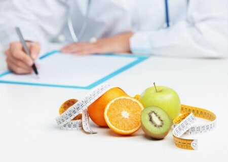 نقش تغذیه صحیح در جلوگیری از اثرات مخرب آلودگی هوا بر بدن