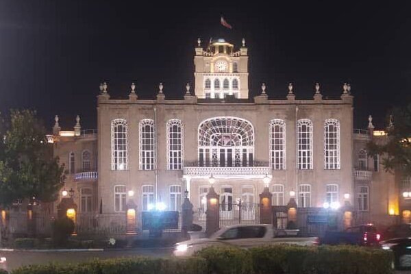 آغاز اجرای نورپردازی جدید عمارت ساعت/حفظ و نگهداری از بناهای تاریخی تبریز با بهره مندی از تکنولوژی‌های روز