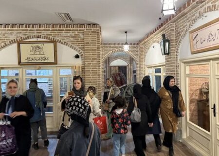 برگزاری تور موزه گردی شهروندان در موزه بازار و مشاغل