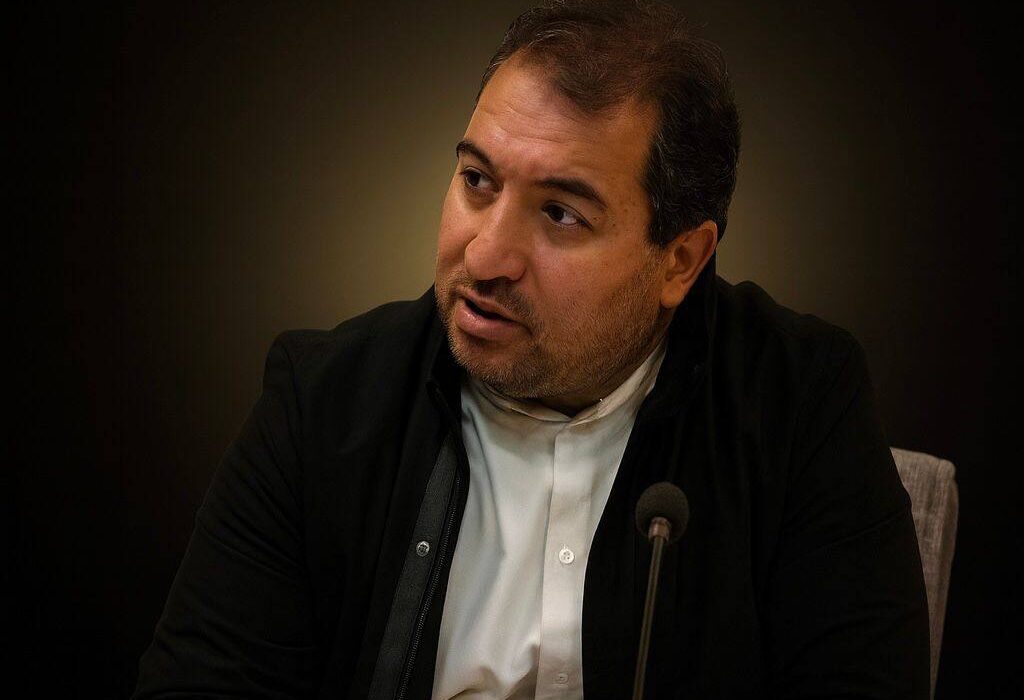 تأثیر فناوری اطلاعات در تحول سازمان‌های دولتی