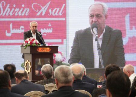 توسعه کشت گلخانه‌ای، سیاست اصولی استان در حوزه کشاورزی است