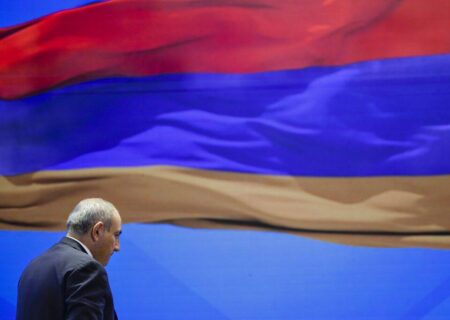 ارمنستان در برابر لحظهٔ حقیقت درباره اصلاحات قانون اساسی 