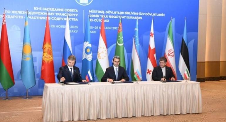 آذربایجان، ایران و روسیه یادداشت تفاهم همکاری ریلی سه‌جانبه امضا کردند