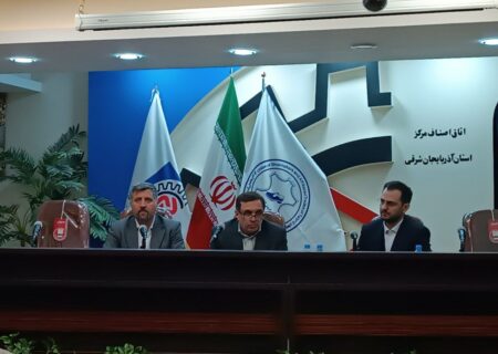 تمام کفشهای خارجی وارداتی قاچاق هستند