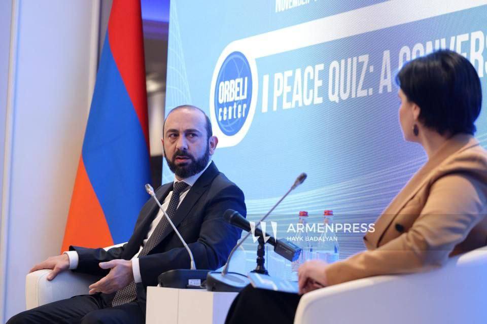 آرارات میرزویان: مسکو و تهران از حضور آمریکا در پروژه “مسیر ترامپ” نگران نیستند