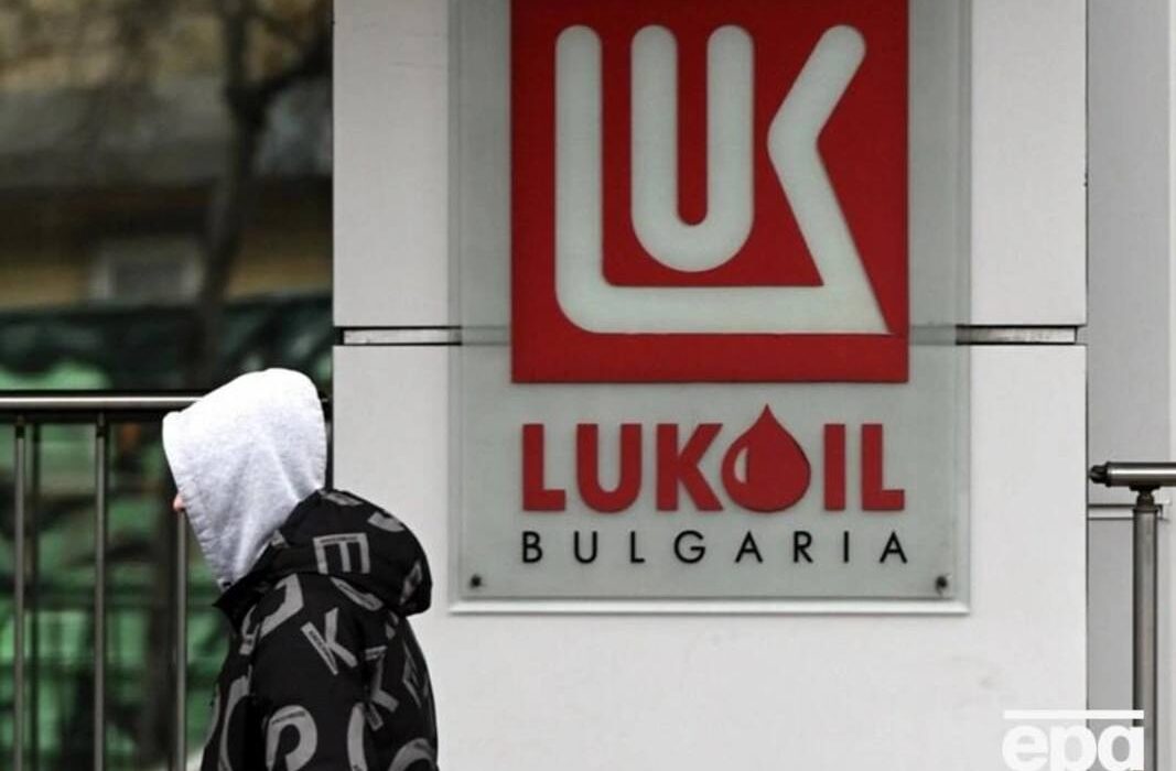 رویترز: ذخایر سوخت در بلغارستان به سرعت در حال تمام شدن است