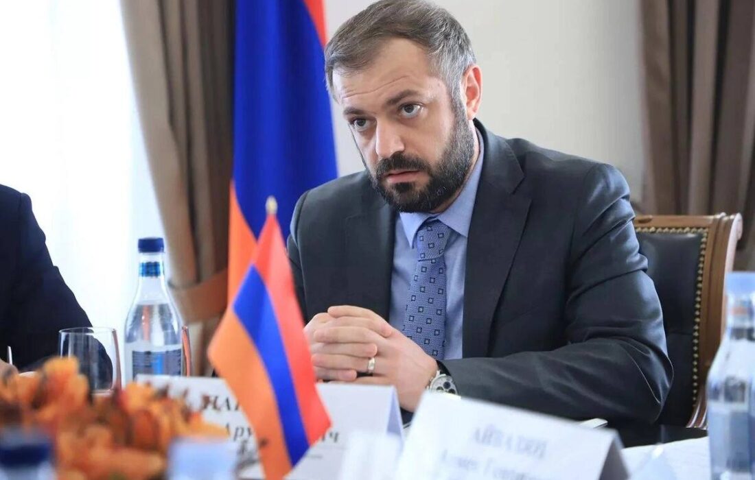 پاسخ وزیر ارمنی به ادعای مربوط به گندم واردشده از طریق آذربایجان: «اول خودم آن را خواهم خورد»