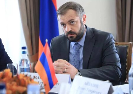 پاسخ وزیر ارمنی به ادعای مربوط به گندم واردشده از طریق آذربایجان: «اول خودم آن را خواهم خورد»