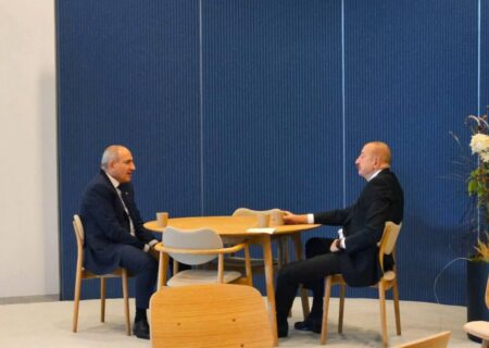 رهبران آذربایجان و ارمنستان در کپنهاگ در خصوص ساخت خطوط برق و خط لوله گاز گفتگو کرده بودند