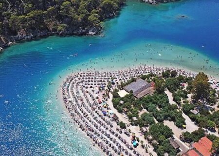 درآمد گردشگری ترکیه به ۵۰ میلیارد دلار رسید