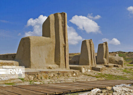 افزایش بازدید از تپه تاریخی حسنلو؛ ۲۰ هزار گردشگر در هشتماهه امسال