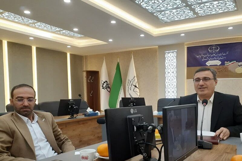 الزام ثبت معاملات اموال غیرمنقول به صورت رسمی در دفترخانه‌ها