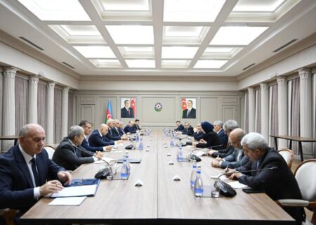 شاهین مصطفی‌اف معاون نخست‌وزیر آذربایجان با وزیر امور خارجه ایران دیدار کرد