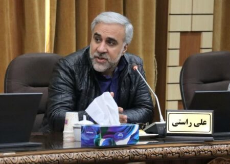 گرانی از توان مردم خارج شده است