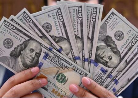 دلار در سقف تاریخی