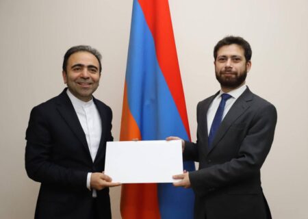 سفیر جدید ایران در ارمنستان با معاون وزیر امور خارجه این کشور دیدار کرد
