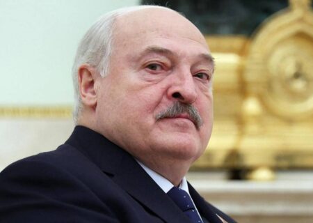 لوکاشنکو چه هدایایی به ترامپ و ملانیا فرستاد؟