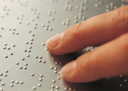 خط بریل نماد هویت اجتماعی نابینایان