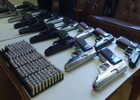 ۲۲۰ قبضه سلاح جنگی در تبریز کشف شد