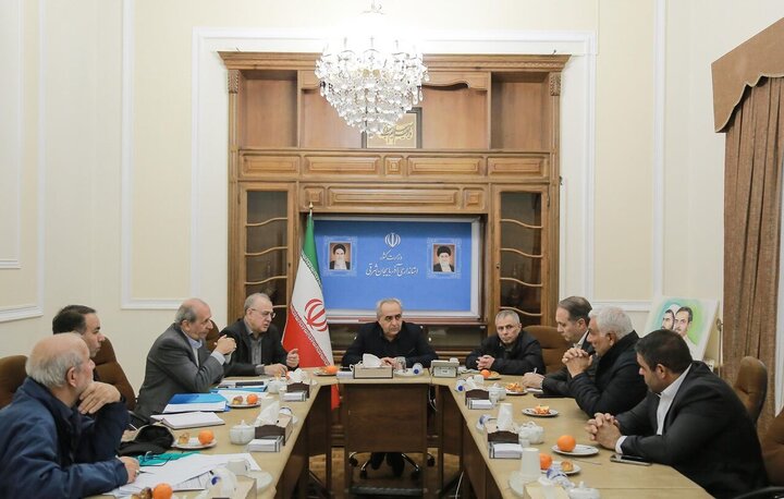 تفویض اختیار و حذف ارز ترجیحی با هدف تنظیم بازار و حمایت از تولید