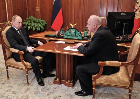 میان بی‌مسئولیتی و غرض‌ورزی: پوتین بابت سقوط هواپیما عذرخواهی می‌کند، باستریکین پرونده را لاپوشانی می‌کند